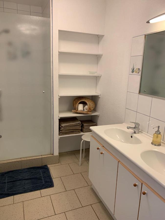 Pied A Terre Pour Des Vacances Au Bord De La Mer Ле-Конке Экстерьер фото